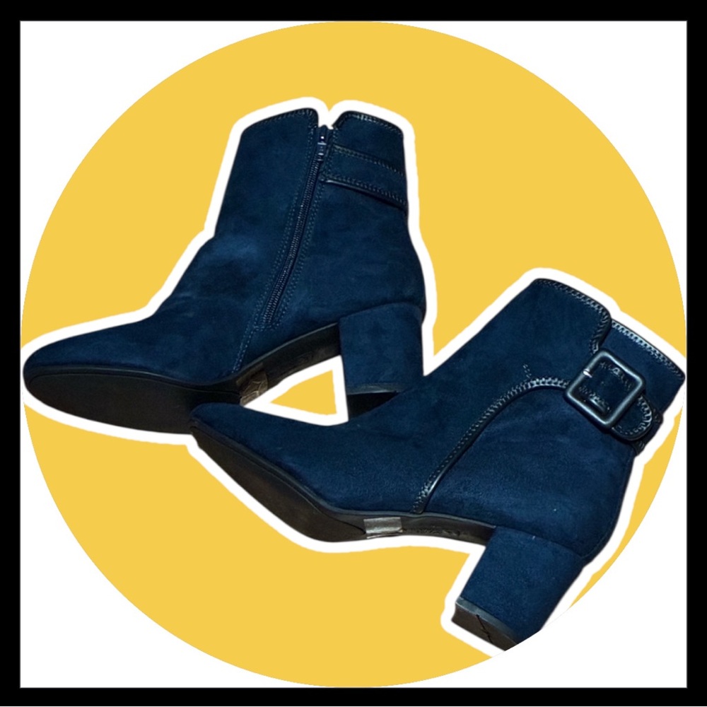 White Mountain teal Color Ankle Boots